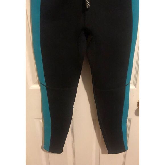 Hevto Wetsuit Size 12 - Picture 3 of 5